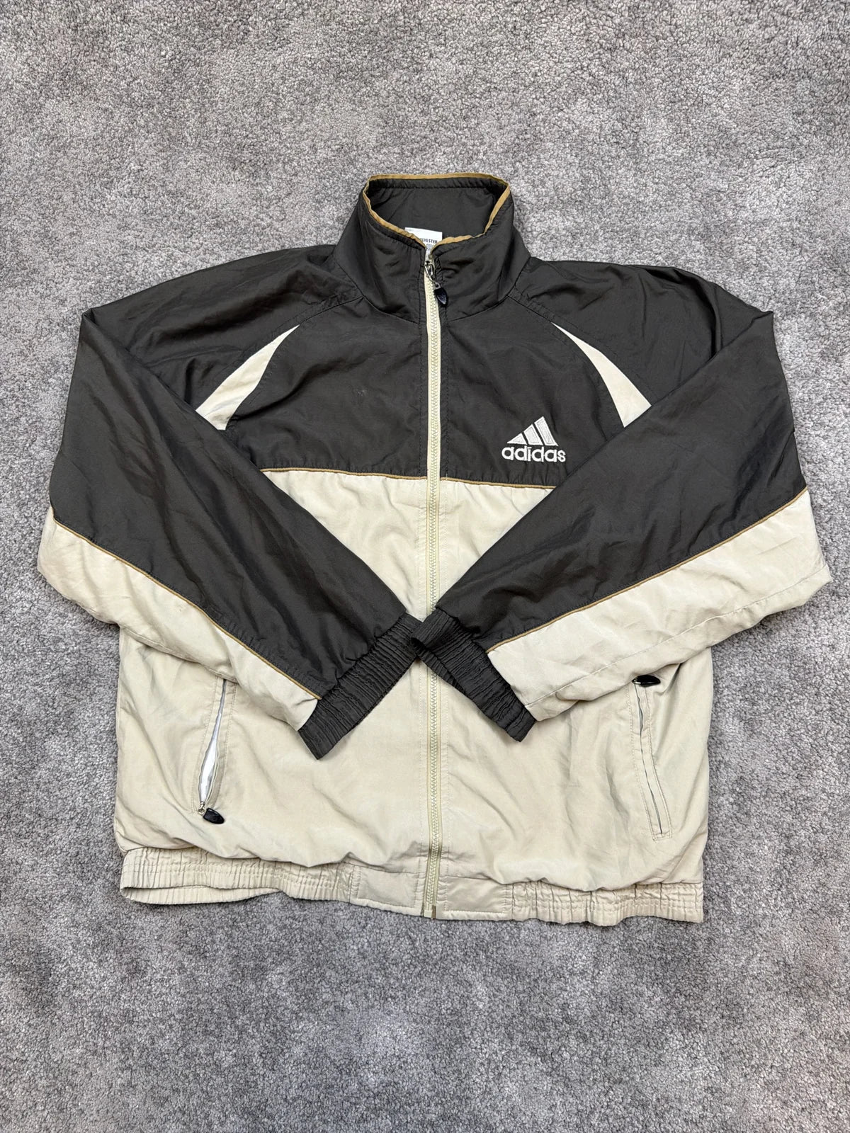 Adidas Giacca a Vento con Zip e Tasche, Colore Nero e Beige, Come Nuovo – photo 1
