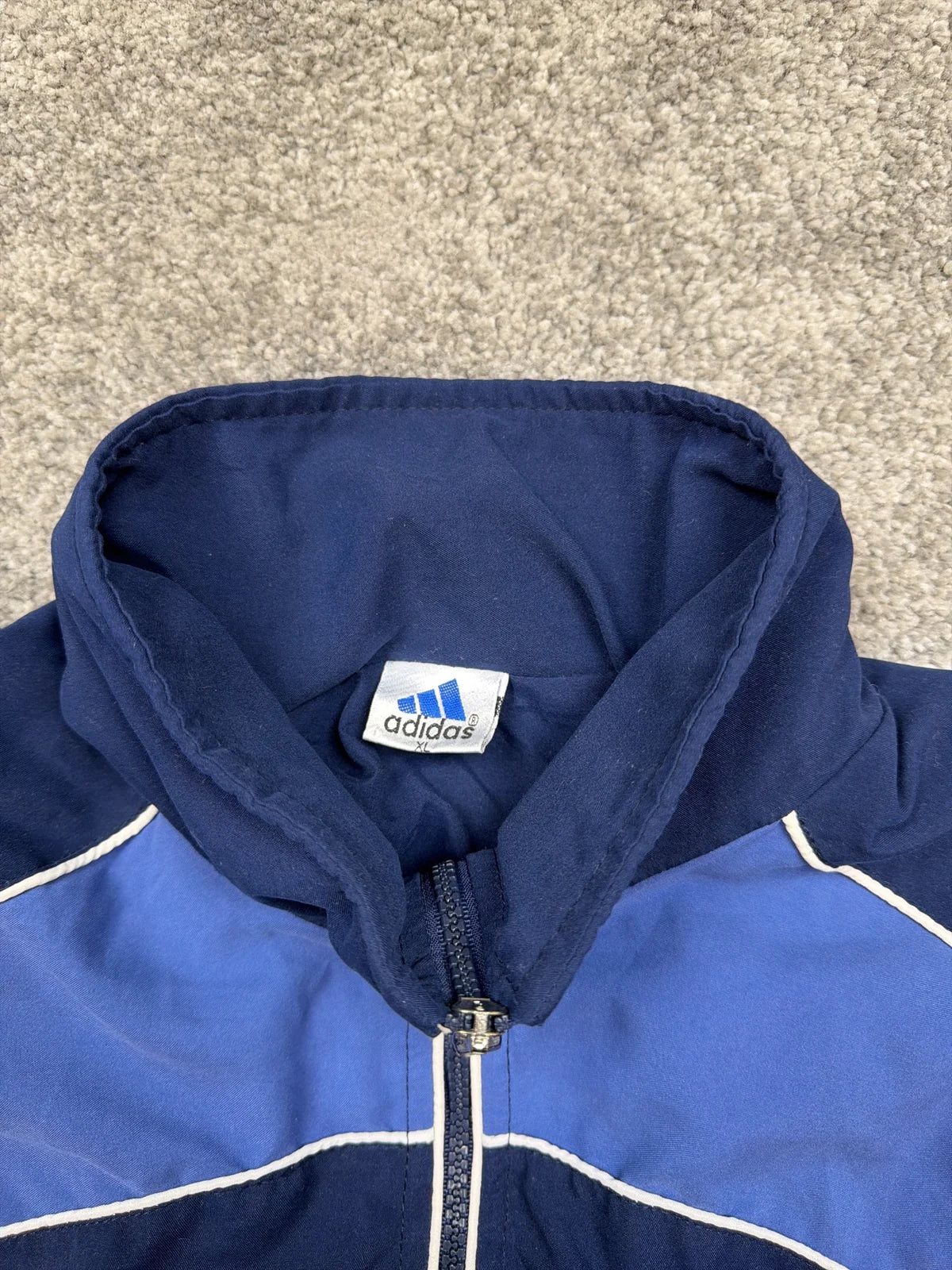 Adidas Giacca Sportiva con Zip, Felpa con Cappuccio, Blu e Grigio – photo 5