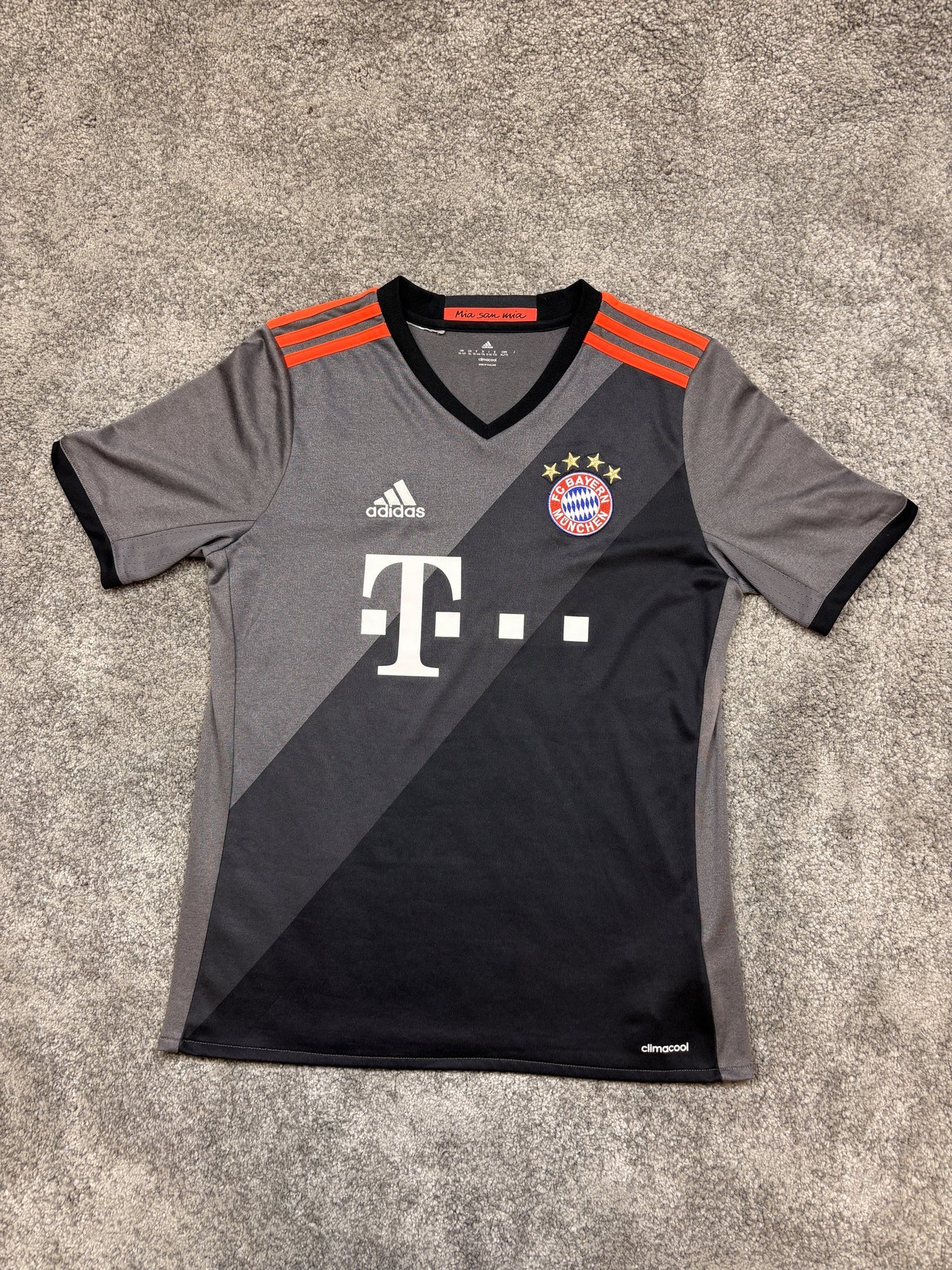 T-shirt Adidas Bayern Monaco Grigio XL