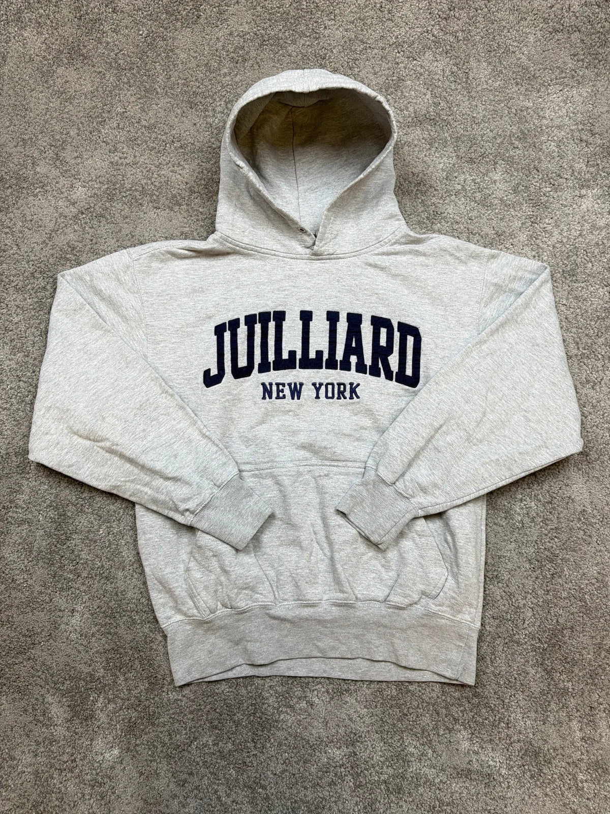 Jones New York Felpa con Cappuccio Grigia con Scritta Juilliard – photo 1