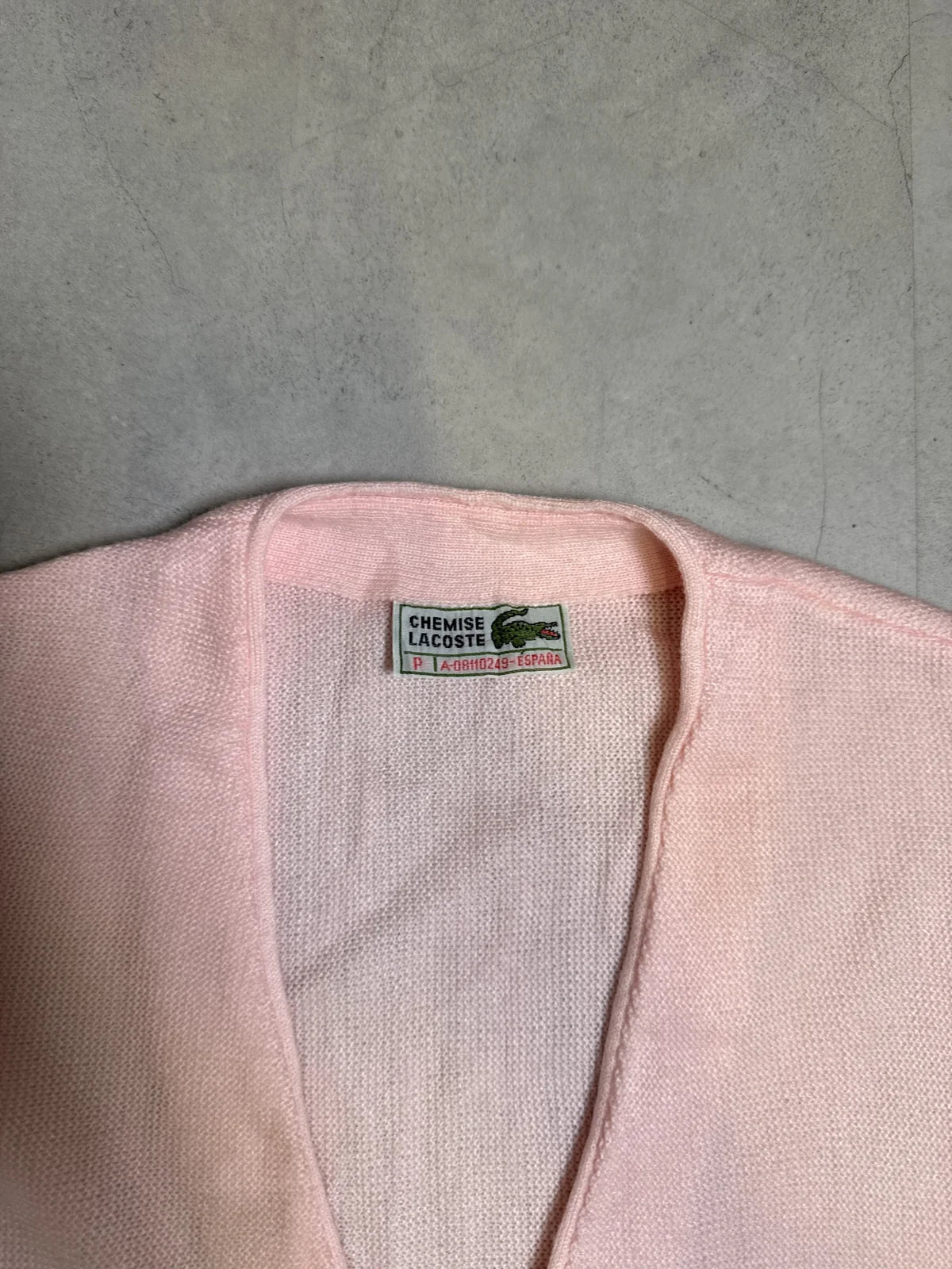 Lacoste Cardigan in Maglia Rosa con Bottoni e Collo a V – photo 3