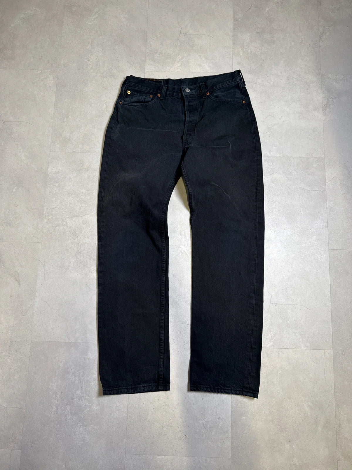 Levi Strauss & Co. Jeans 501 Original Riveted Neri in Denim – photo 2