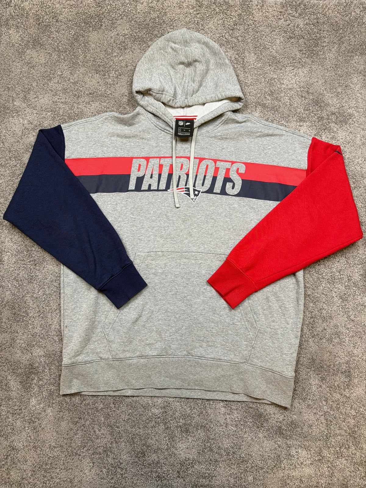 Nike Felpa con cappuccio Patriots Grigia e Rossa – photo 1