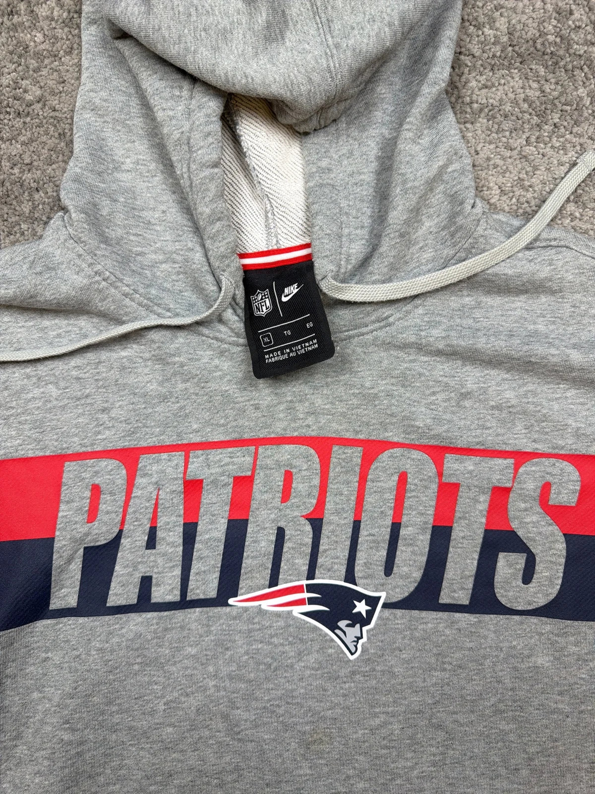 Nike Felpa con cappuccio Patriots Grigia e Rossa – photo 3