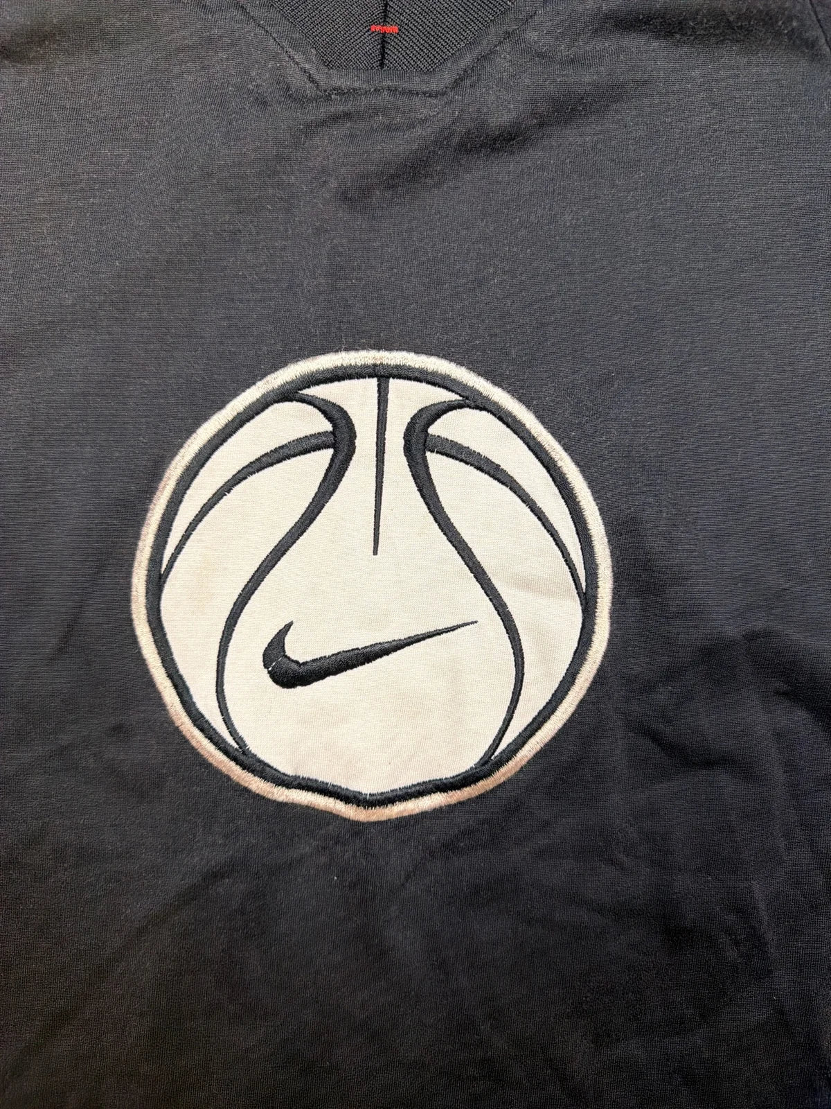 Nike T-shirt Active Sportswear Grigio con Logo – photo 4