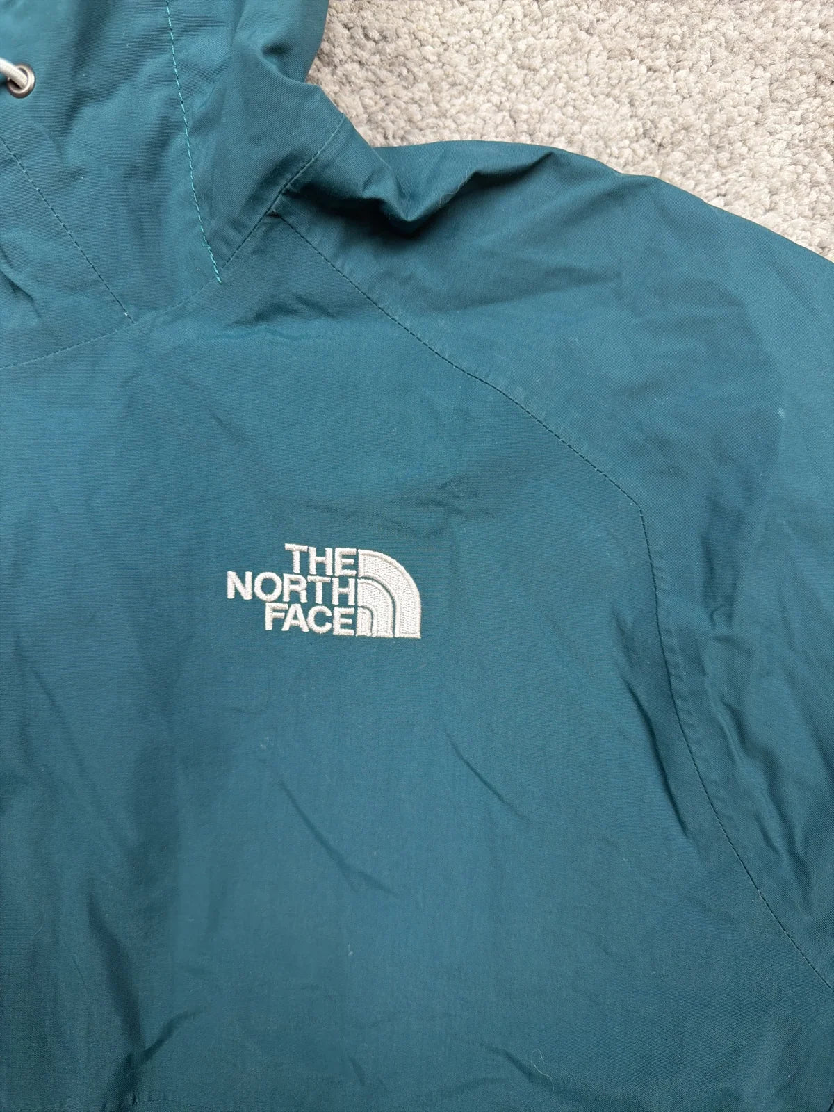 The North Face Felpa con Cappuccio Turchese, Giacca a Vento, Come Nuovo – photo 4