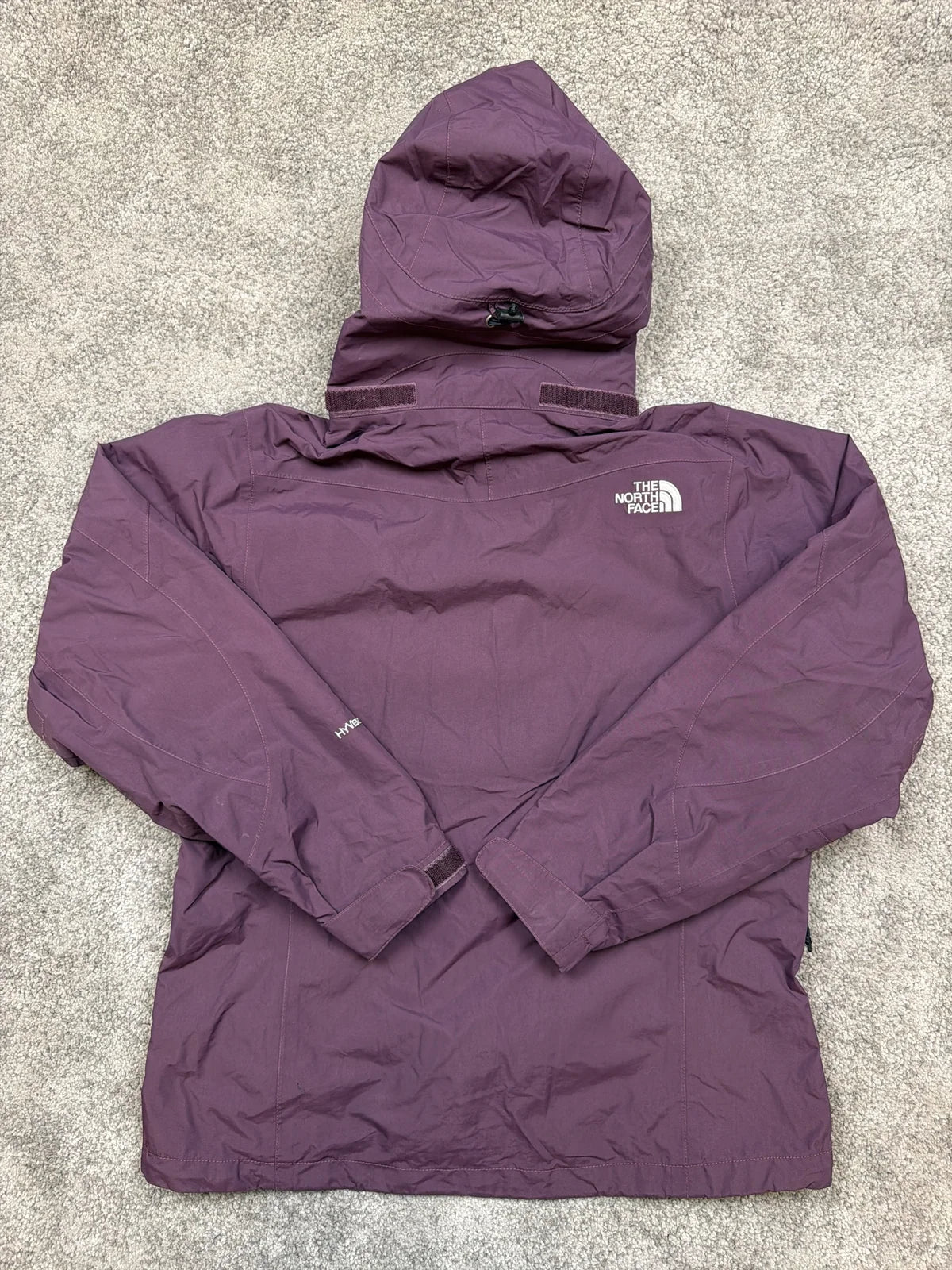 The North Face Giacca a vento con cappuccio viola, impermeabile, tasche – photo 2